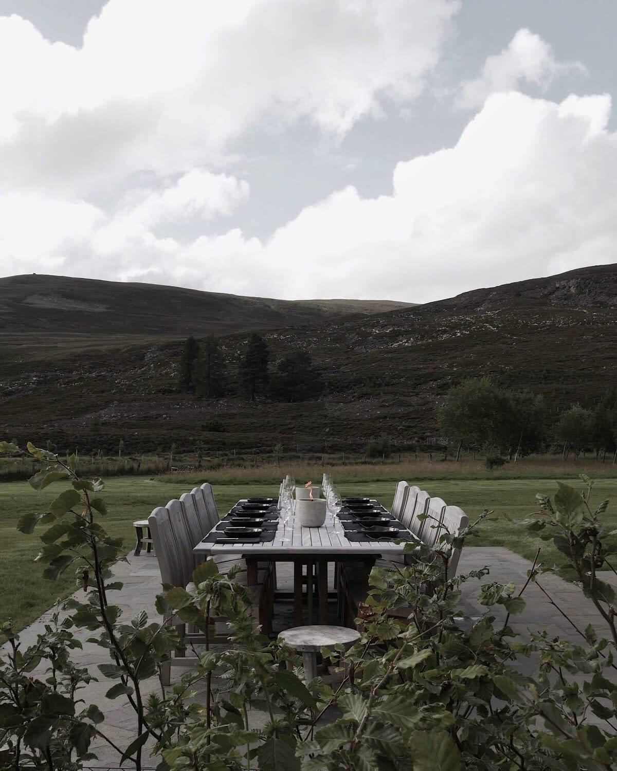 Huswell - Gairnshiel Lodge - Unique & Exclusive Lodge Next To The Castle Ballater Eksteriør billede